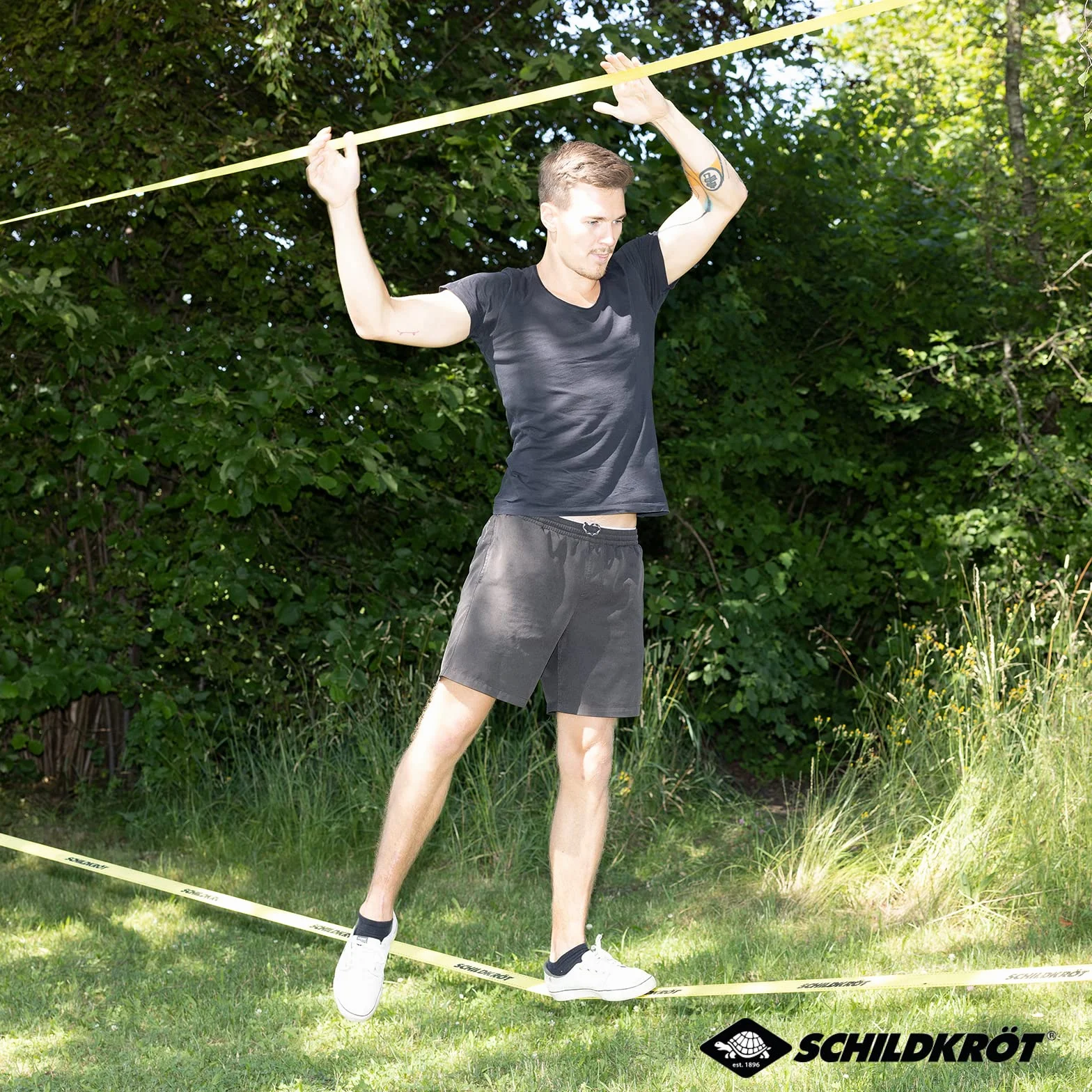 Schildkröt Fun Sports Slackline 15m, 5cm breit, inkl. Teaching Line, Balance-Spiel für Kinder, keine Farbe