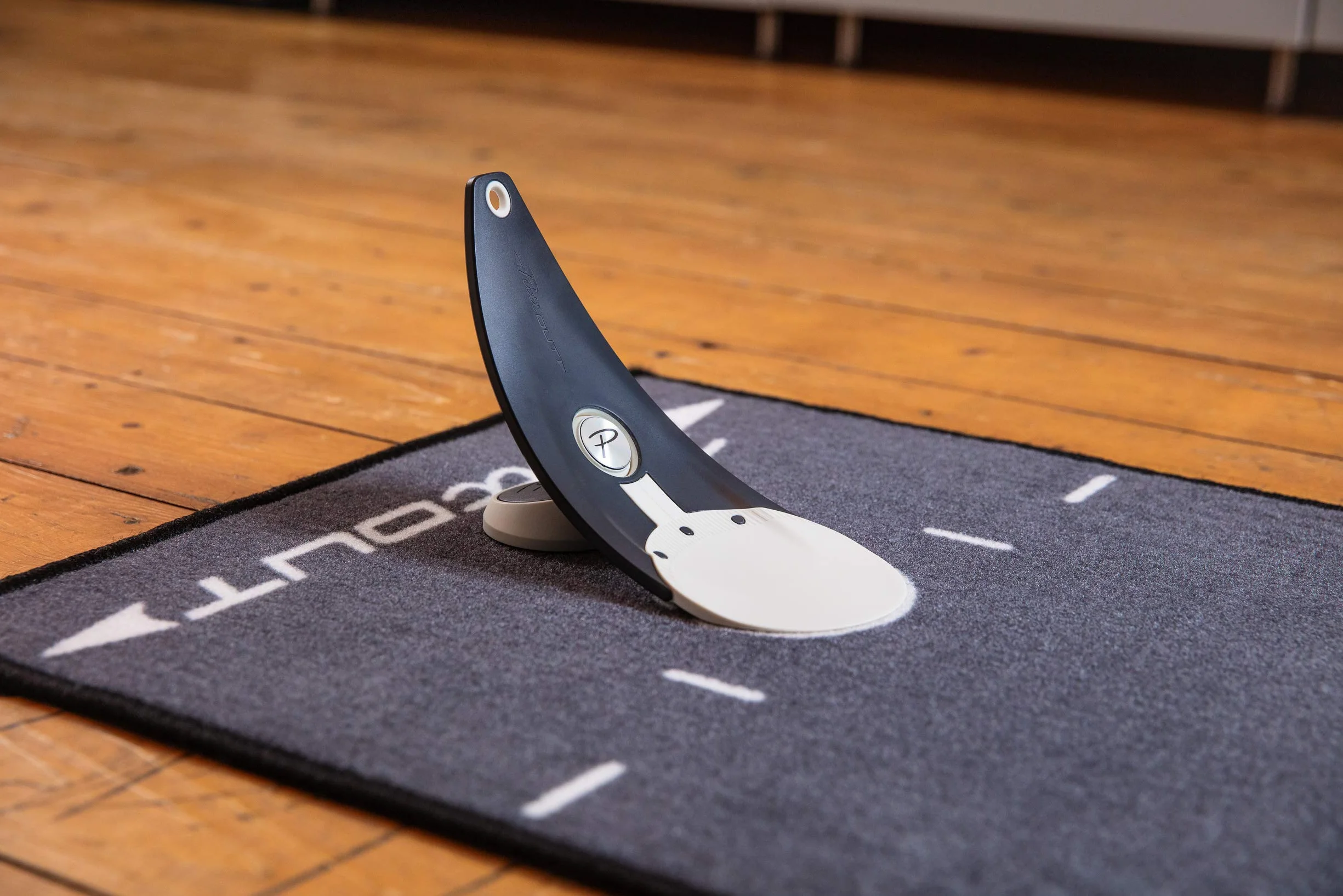 PuttOut Hochwertiger Puttertrainer, perfekt für Ihren Golf