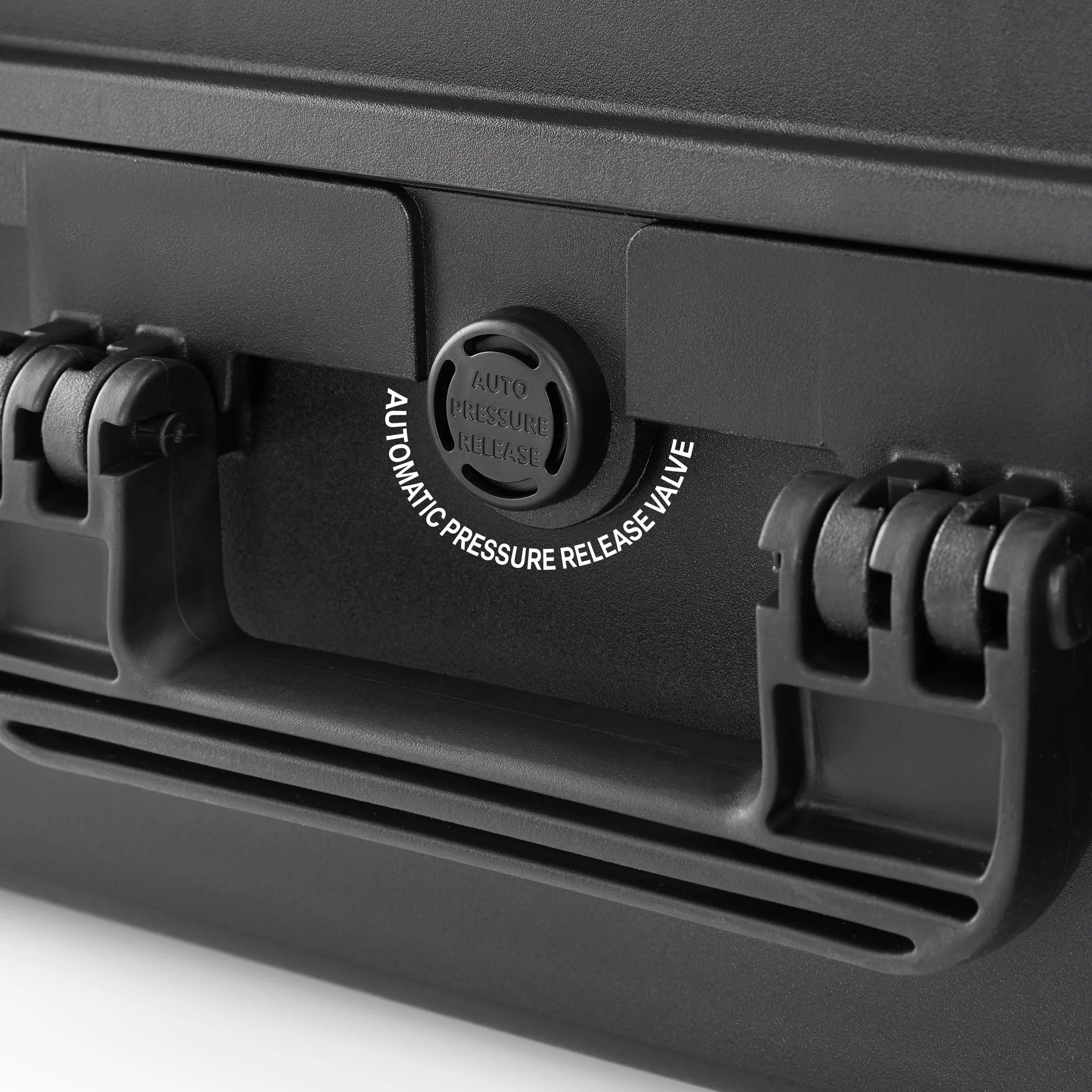 TOMcase wasserdichter Outdoor Case 47x37x18 cm mit Rasterschaumstoff/Würfelschaumstoff; IP67 Transportkoffer (Orange)