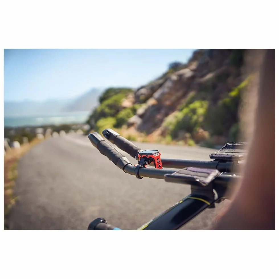 Sigma Sport iD.TRI, GPS Triathlon-Uhr mit Navigation, Smart Notifications, leicht und wasserdicht, inkl. Brustgurt, Geschwindigkeits- und Trittfrequenzsensor sowie Fahrradhalterung