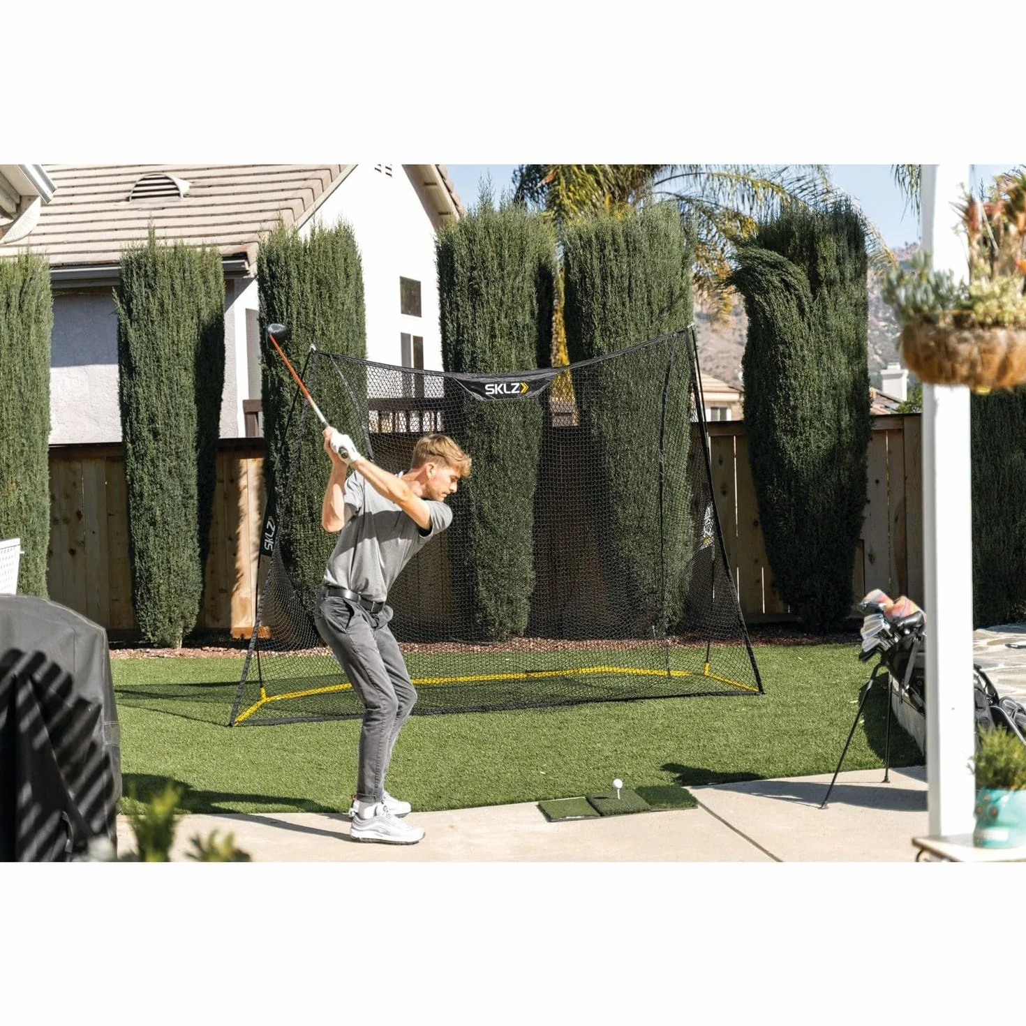 SKLZ Home Range Golfnetz – Doppelnetsystem mit sanfter Ballrückgabe für alle Schläger. 3m x 2,1m Rahmen, 2m x 2m Frontnetz für effizientes Training und schnelle Ballrückholung.
