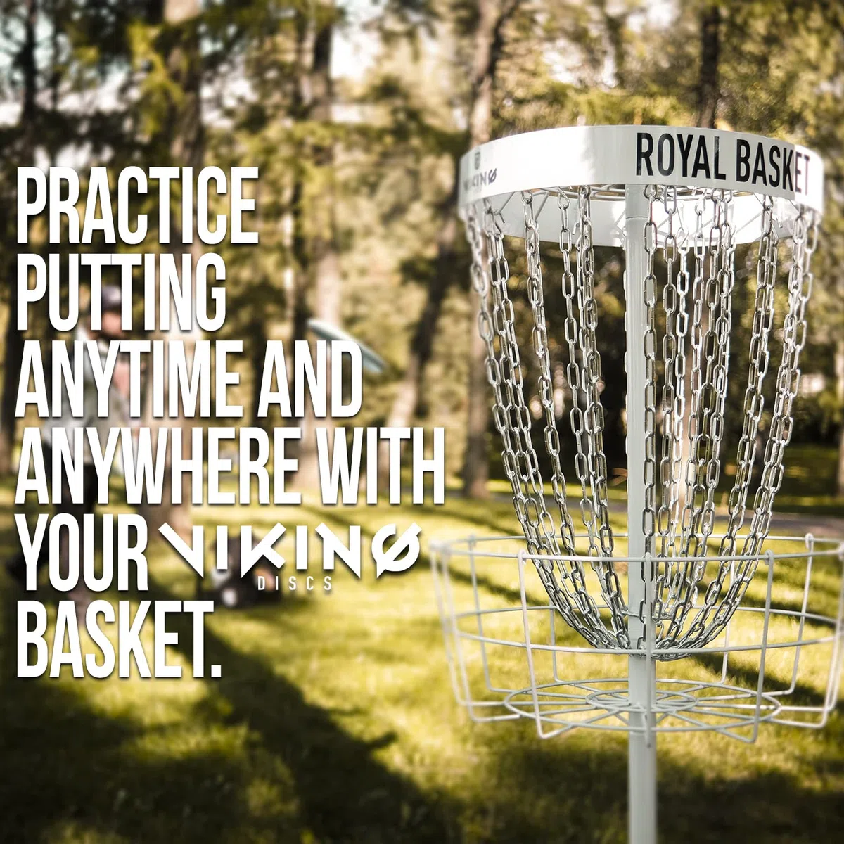 Viking Discs Royal Basket Disc Golf Korb 143 cm hoch PDGA Approved für B-Tier Wettbewerbe - 24 Ketten in Zwei Reihen, Stark und Stabil - Für Putting Praxis und Erstellen von Home Course