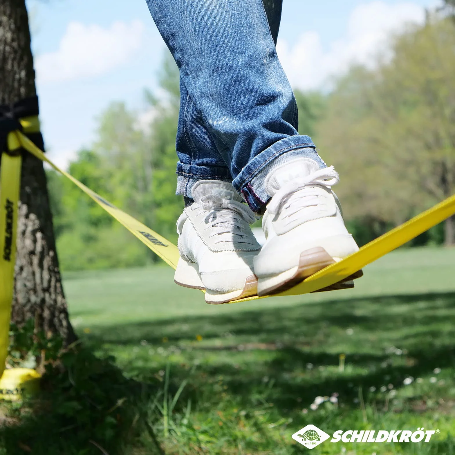 Schildkröt Fun Sports Slackline 15m, 5cm breit, inkl. Teaching Line, Balance-Spiel für Kinder, keine Farbe