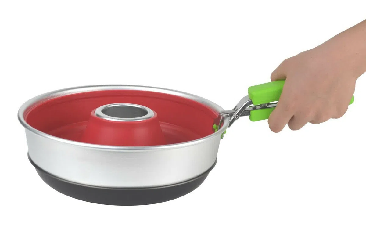 8-teiliges Spar-Set Camping Backofen: Backofen + Silikonform + Thermometer + Aufbackgitter + Tasche + Sun and Ice Haltegriff passend für Omnia Backofen