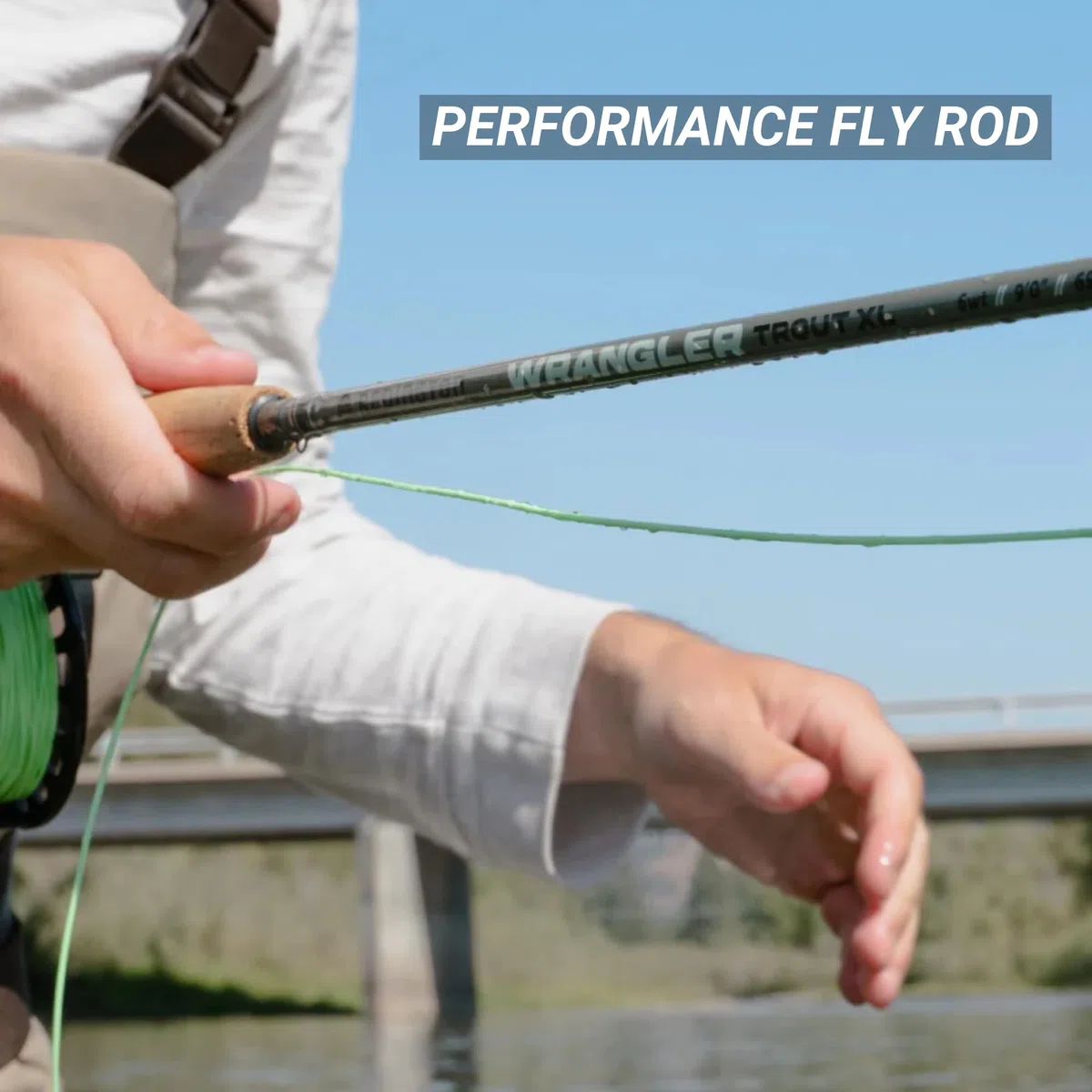 Redington Wrangler Fliegenfisch-Set, mittelschnelle Angelrute, Crosswater Rolle, Fliegenschnur, Vorfach und Tragetasche