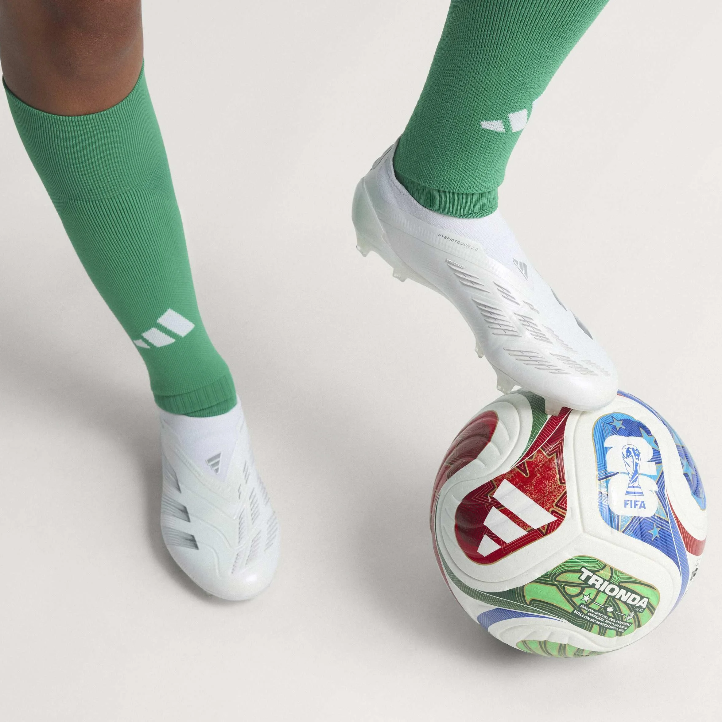 adidas FIFA World Cup 26 Trionda Pro Fußball