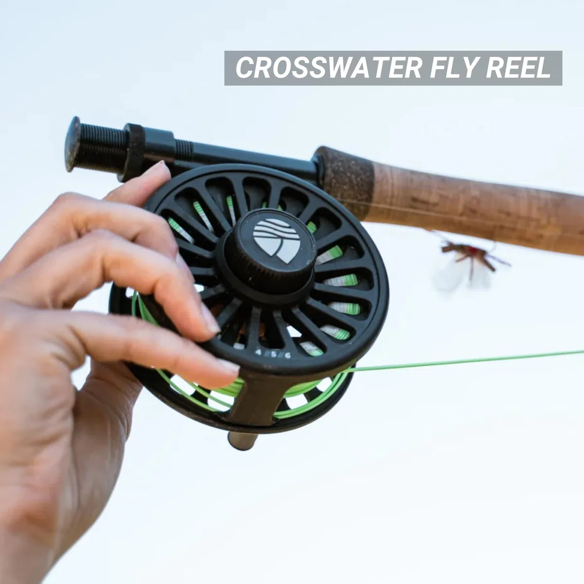 Redington Wrangler Fliegenfisch-Set, mittelschnelle Angelrute, Crosswater Rolle, Fliegenschnur, Vorfach und Tragetasche